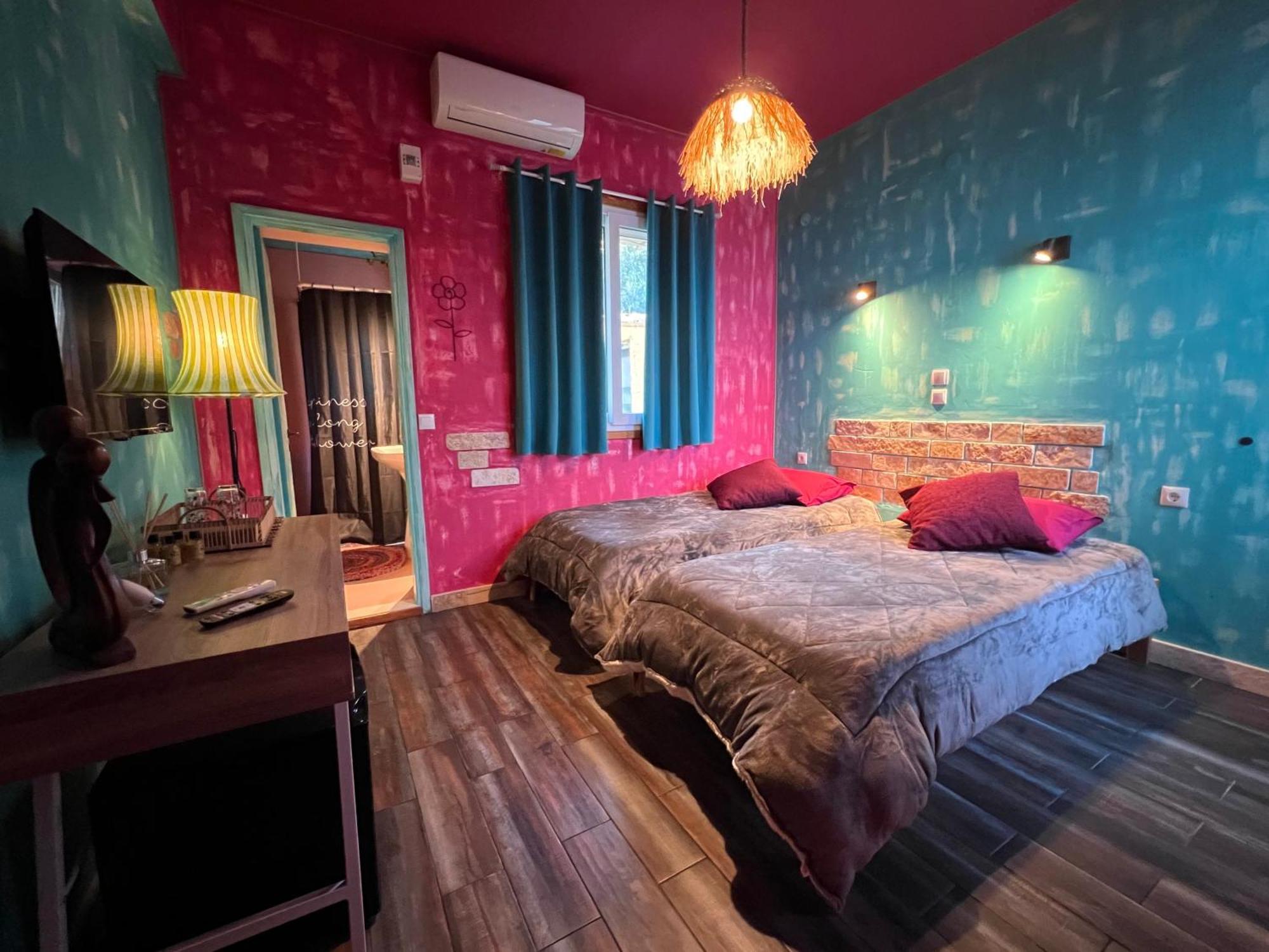 Antares Boutique Guesthouse Перама Экстерьер фото